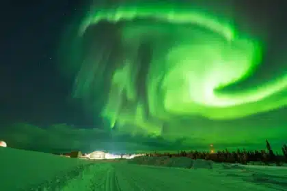 Northern Lights in South Shetland Islands10